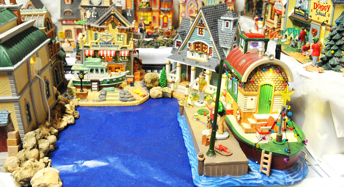 Lemax Village